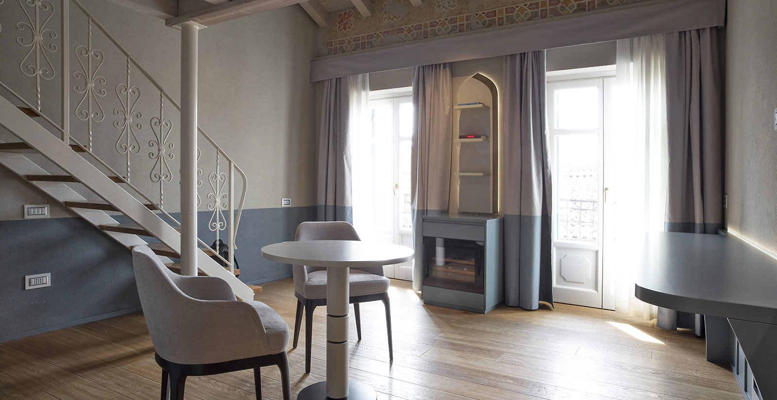 Superior Room with Balcony and Jacuzzi 4