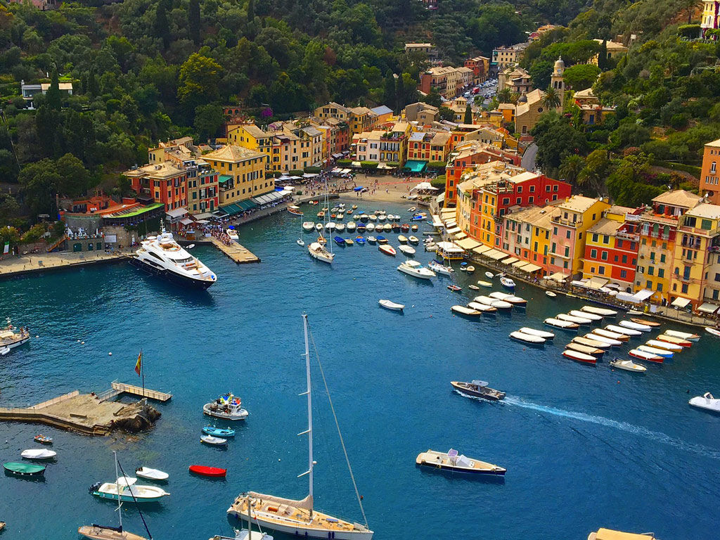 Welcome to Hotel Jolanda 15