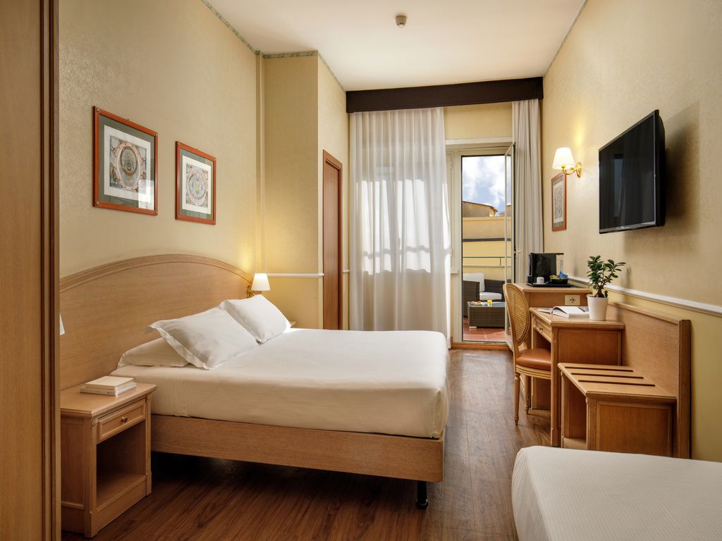Hotel Santa Costanza 9