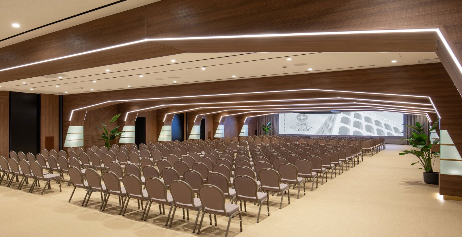 Meetings & Events 6