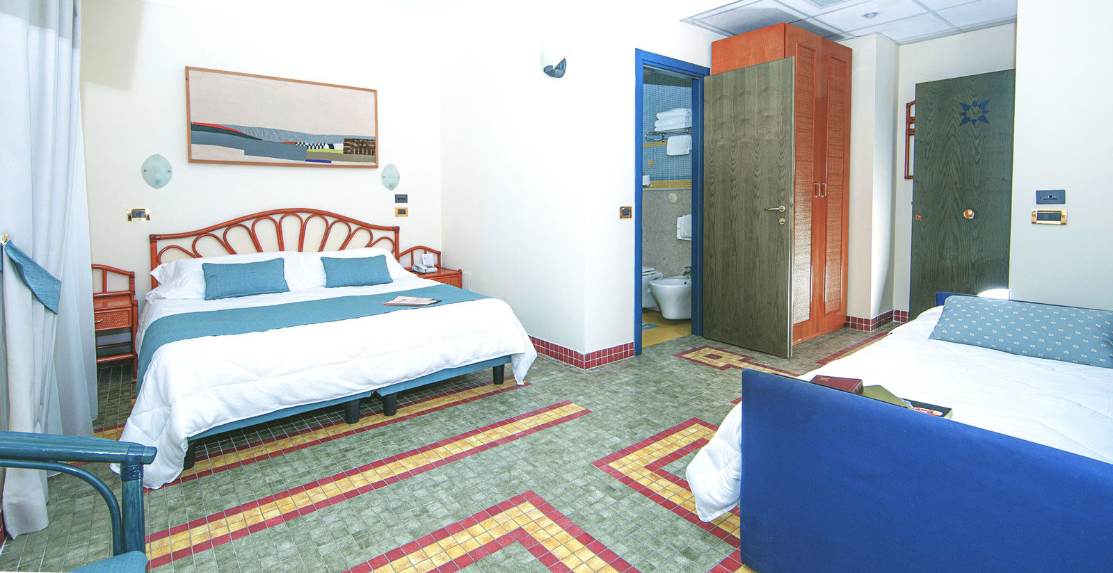 Tripla Classic 4 Tripla Classic 4