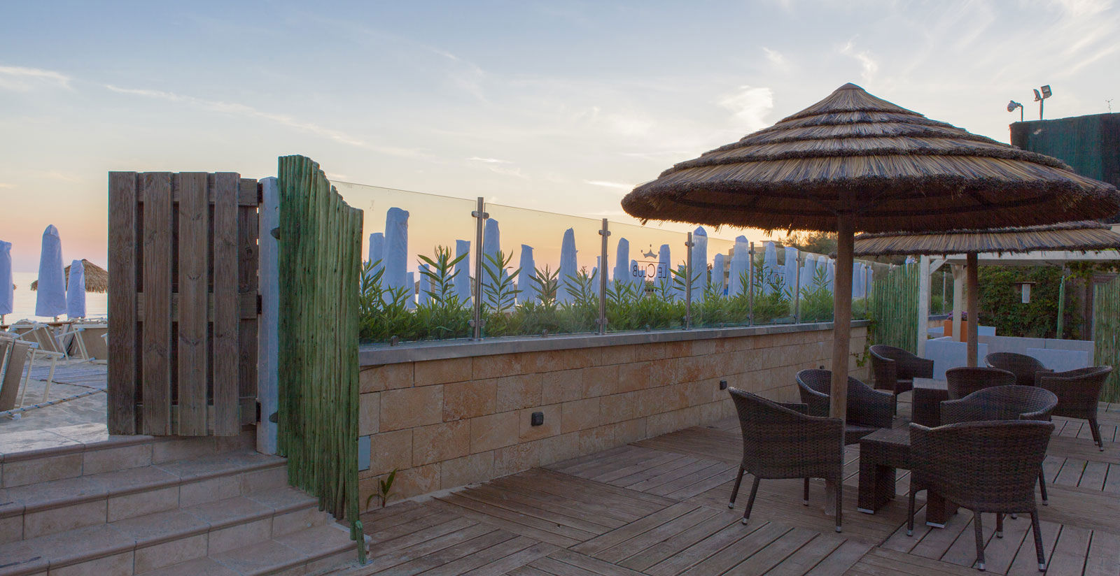 Sunset Beach Lounge & Garden 8