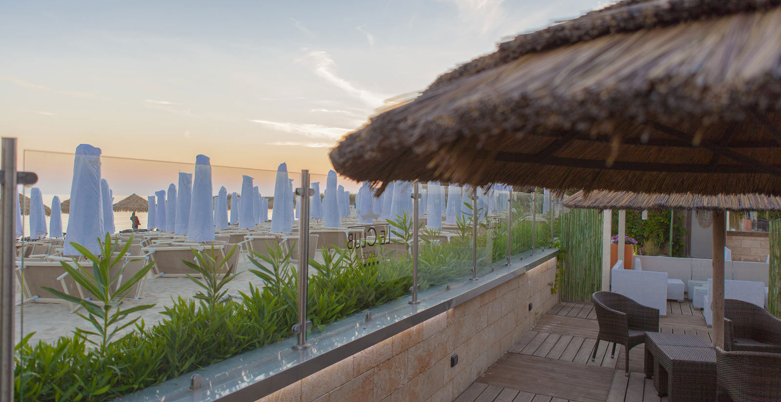 Sunset Beach Lounge & Garden 7