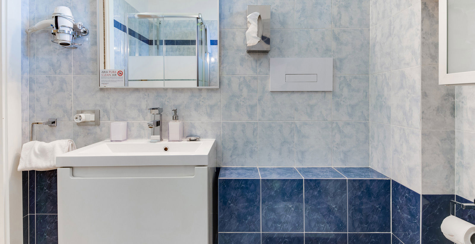 4 - Piazza Malvezzi 12 4 - Piazza Malvezzi 12