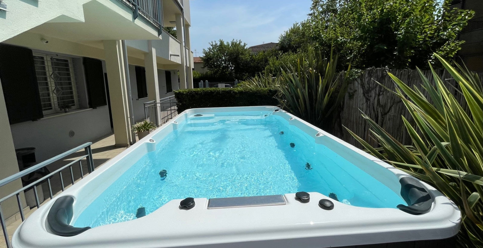 Mini Pool 8