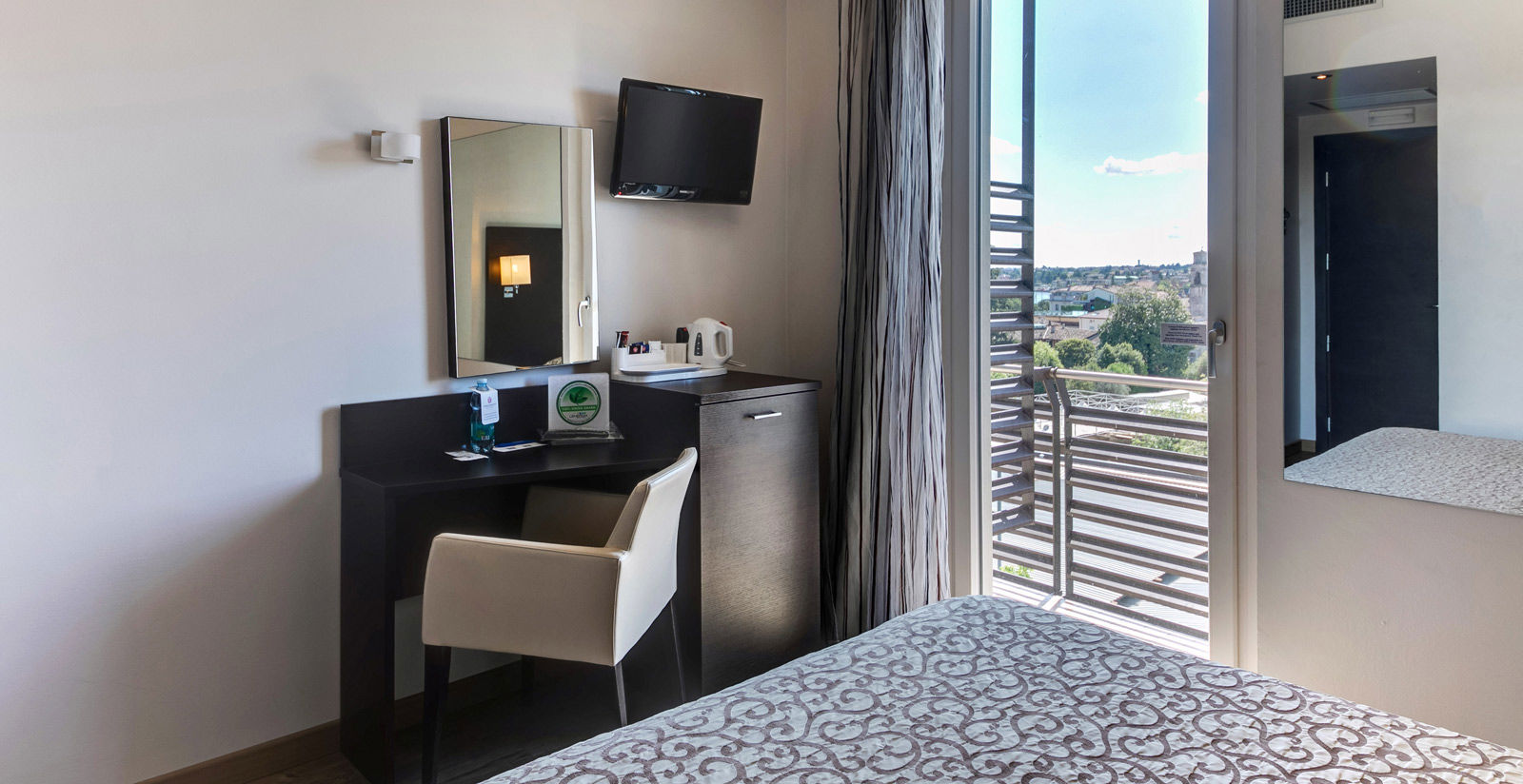 Le nostre strutture 10 Le nostre strutture 10