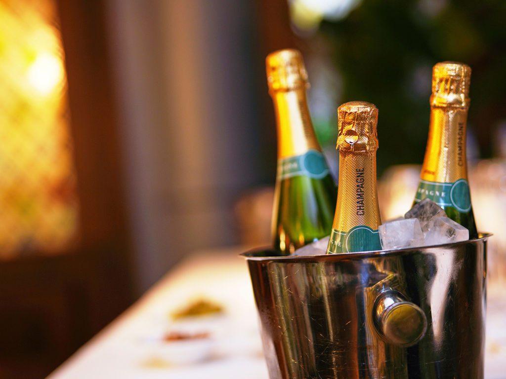 Exclusive Services 8 Exclusive Services 8