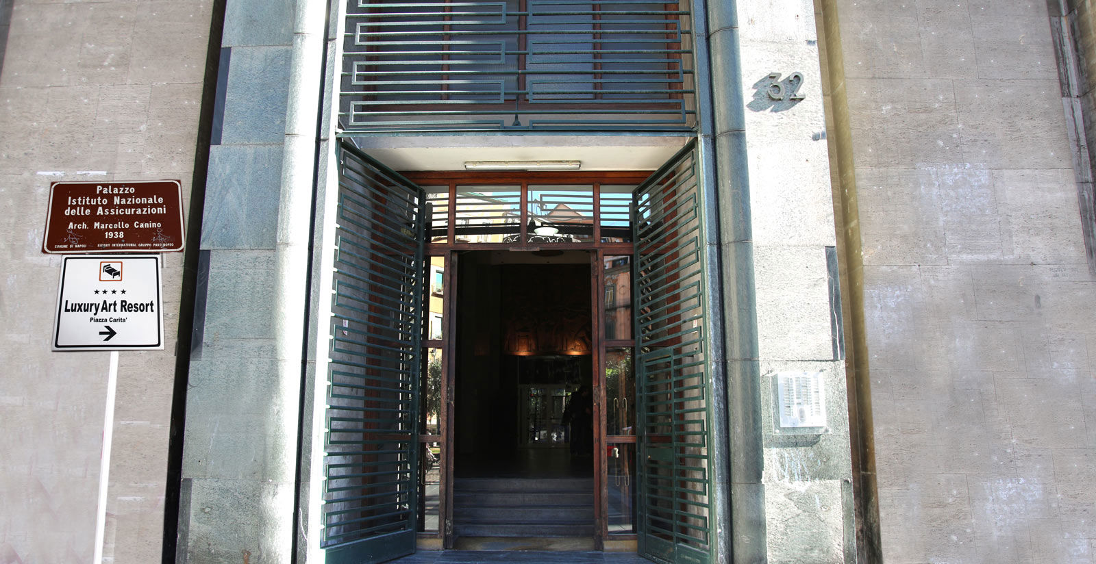 Art Resort Piazza Carità 8 Art Resort Piazza Carità 8