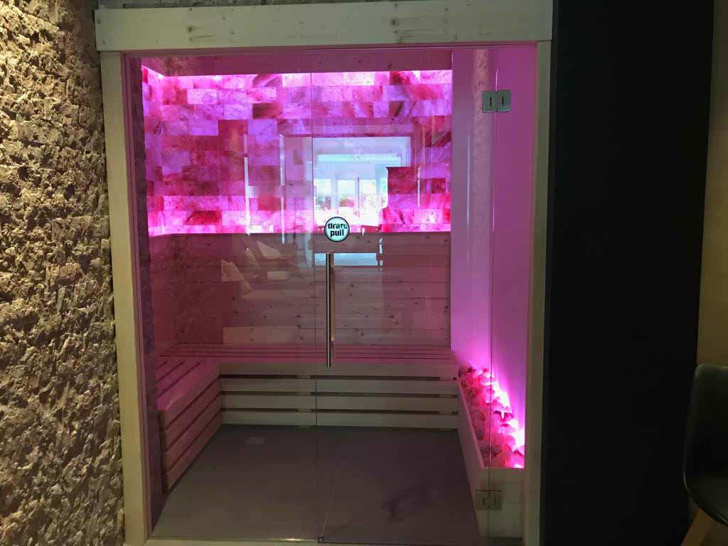 LIFE SPA  und  RELAXBEREICH 12