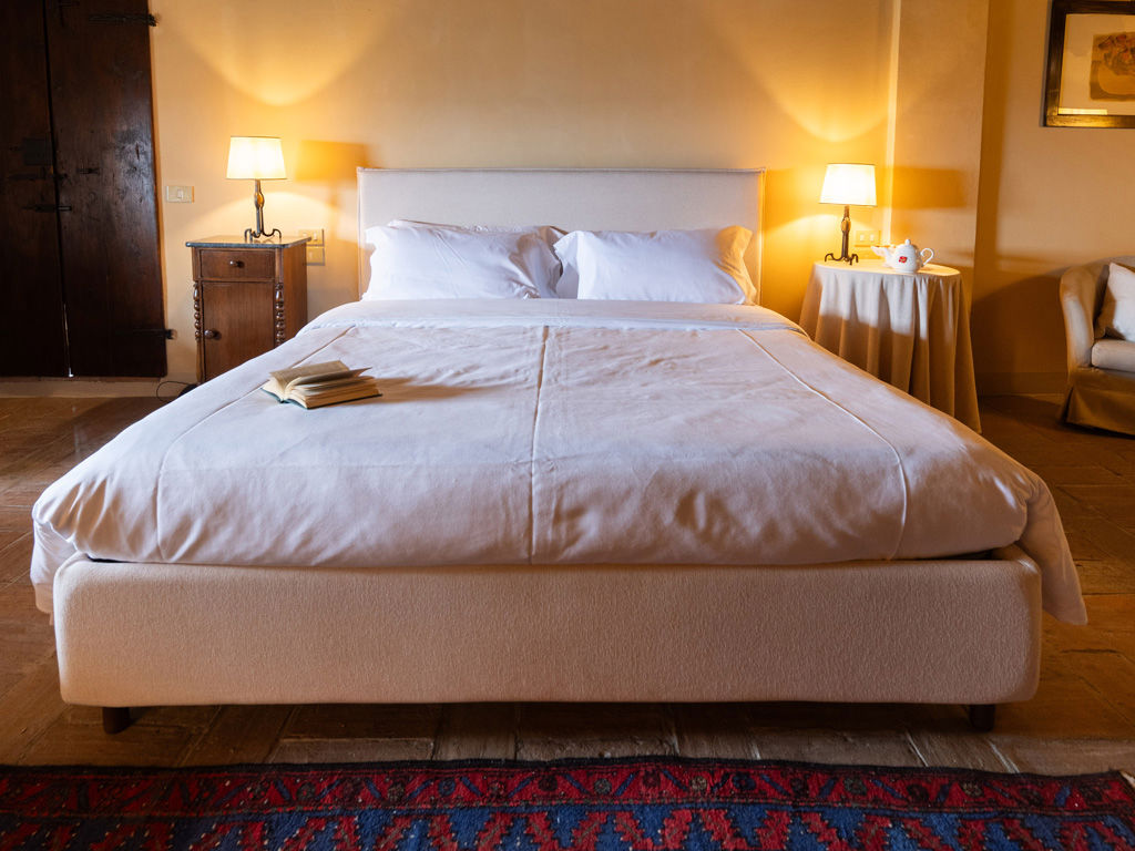 Palazzo Viviani 12 Palazzo Viviani 12