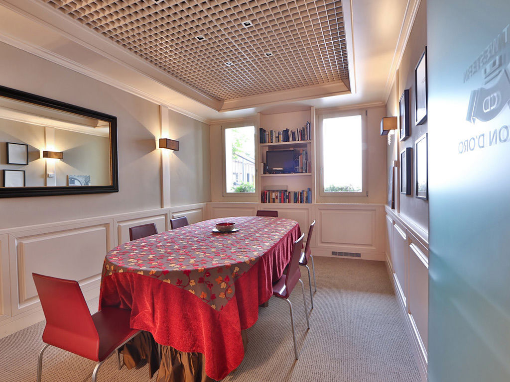 Services 12 Services 12