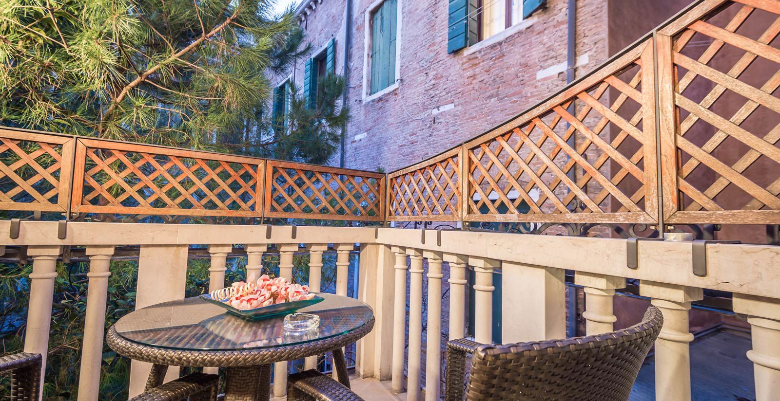 Camera Deluxe con terrazza 4