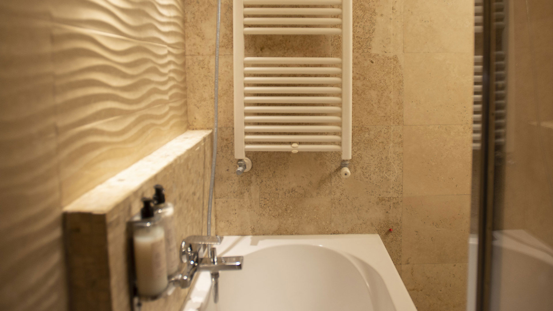 Camera Queen al piano terra 4