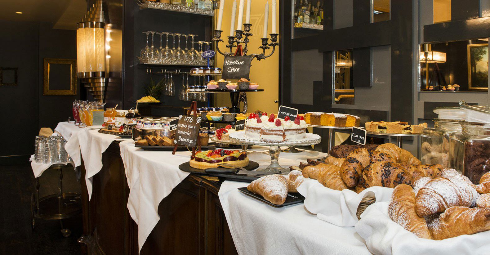 Hotel with Jacuzzi in room Rome 8