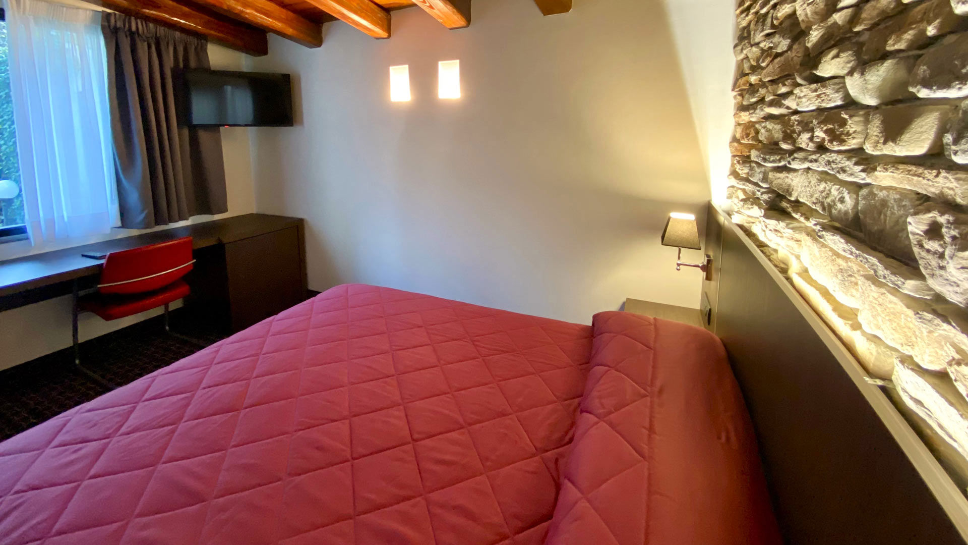 Camere con giardino 7