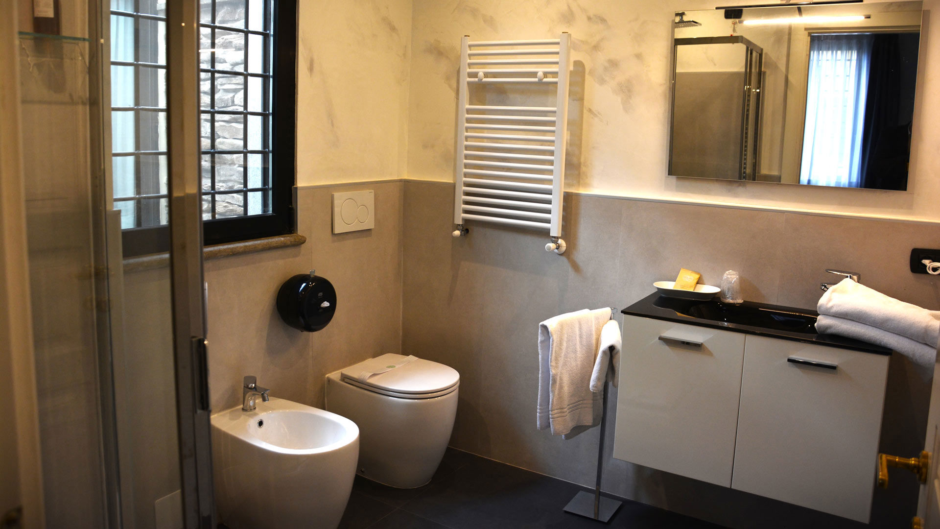 Camere con giardino 8