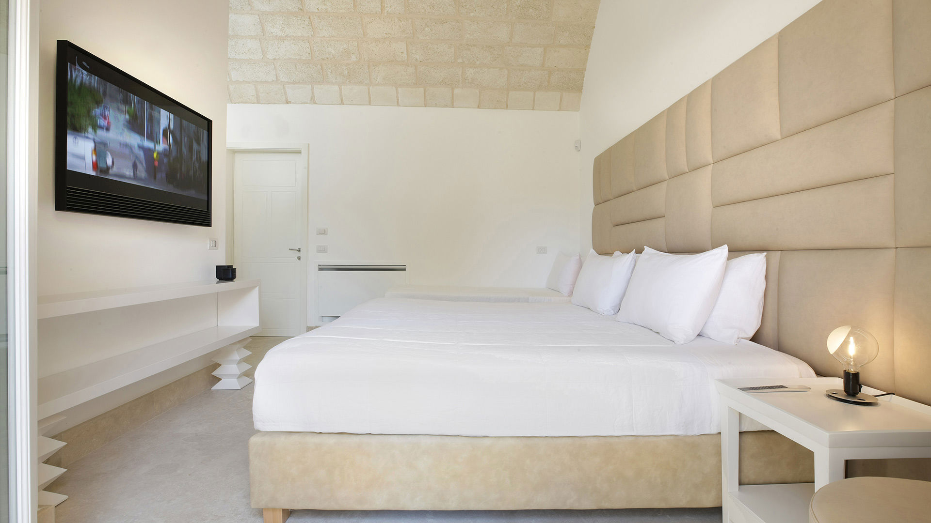 Masseria Antonio Augusto - Deluxe room with patio 1