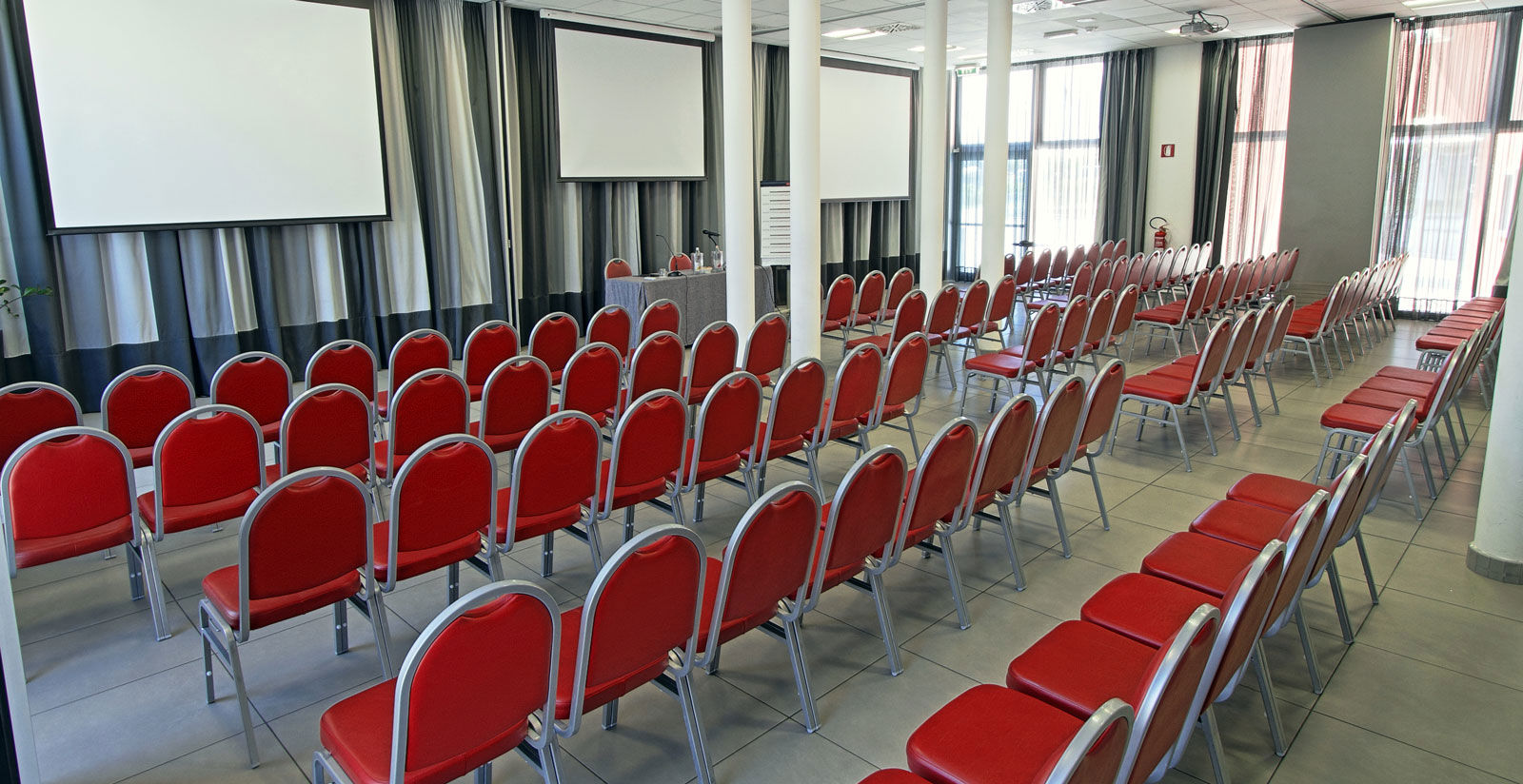 Hotel for meeting in Bologna 56