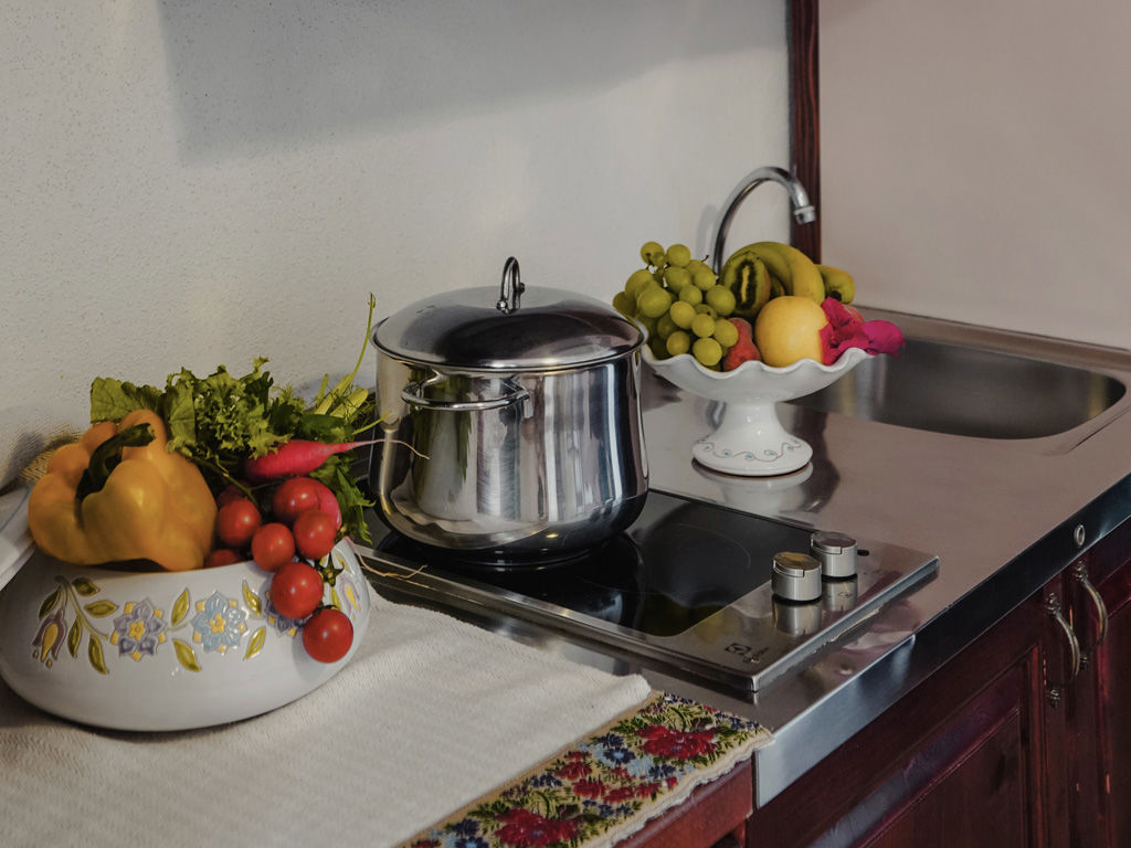 Three-room apartment 11 Three-room apartment 11