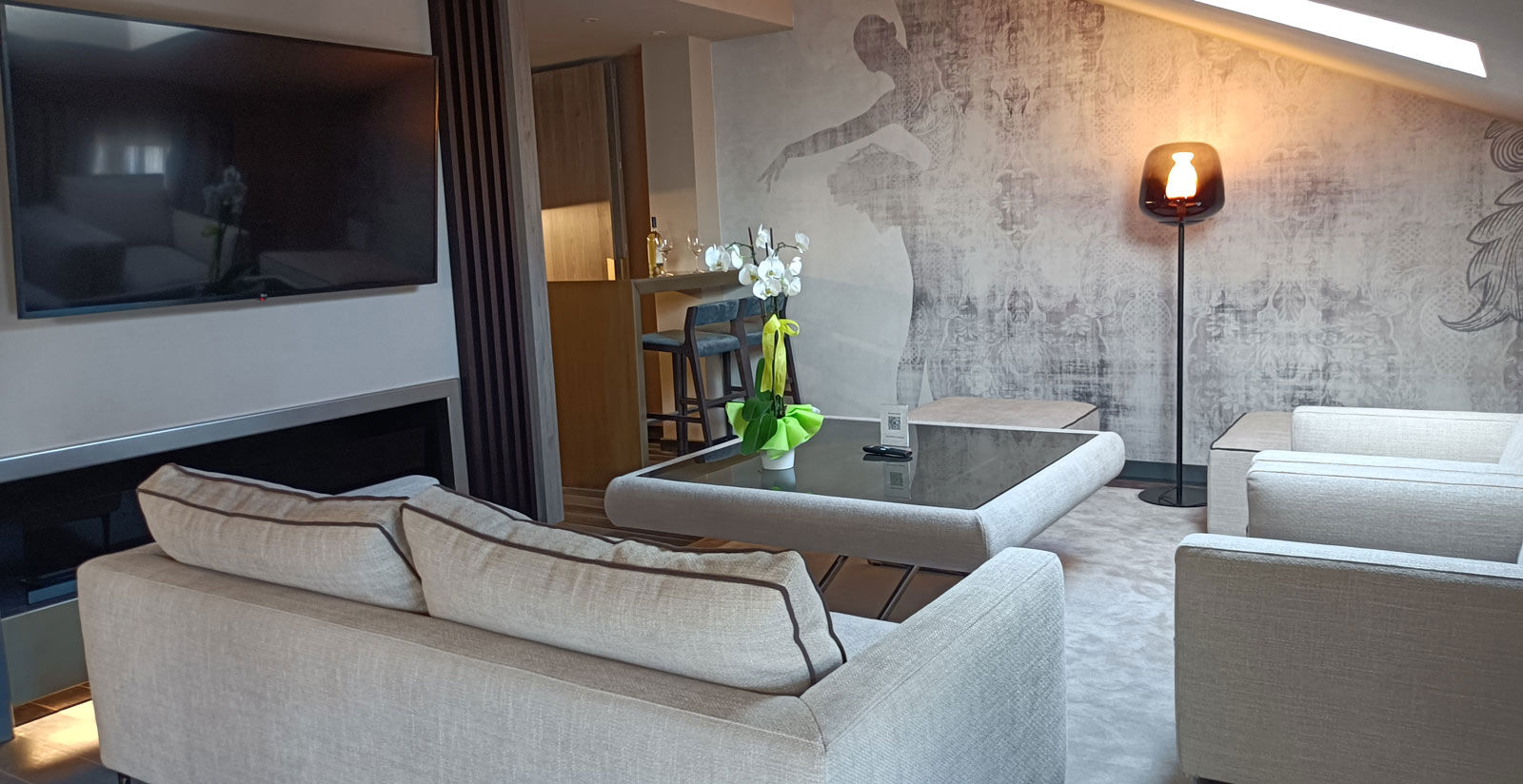 Penthouse 8 Penthouse 8