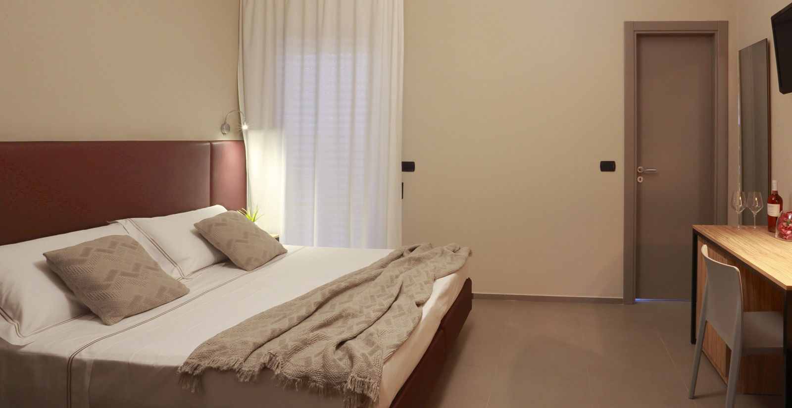 Hotel with free parking Lecce 5