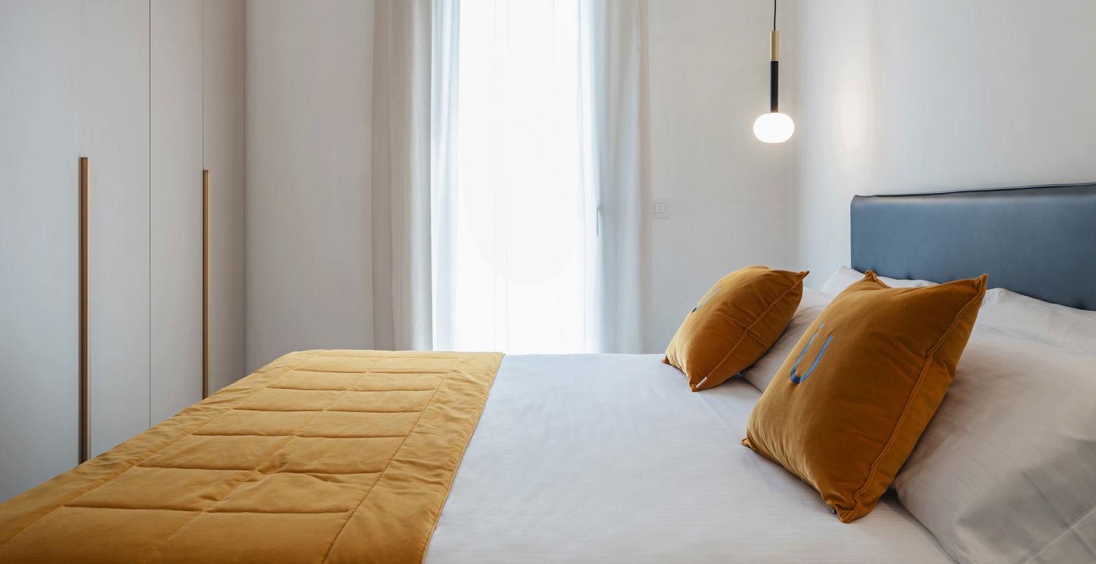 Suites & Apartments 10