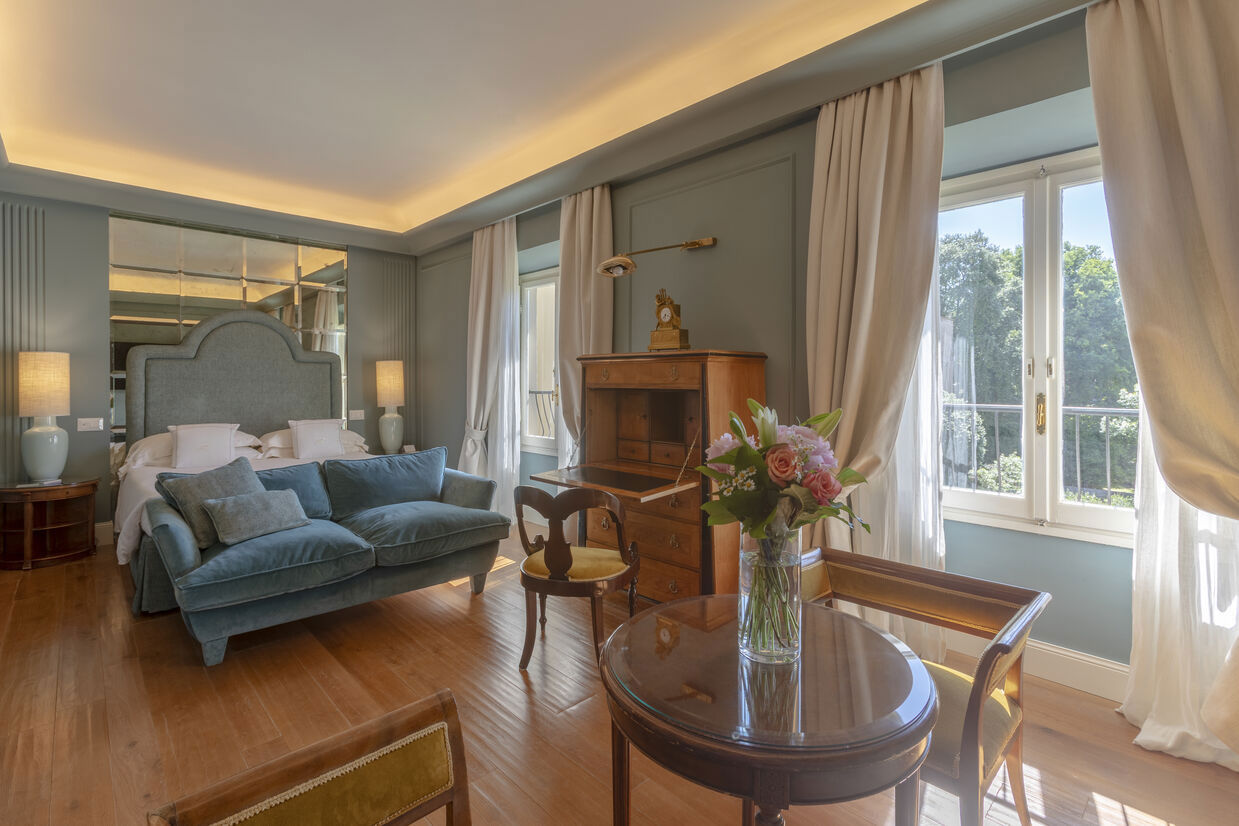 Rooms & Suites 2