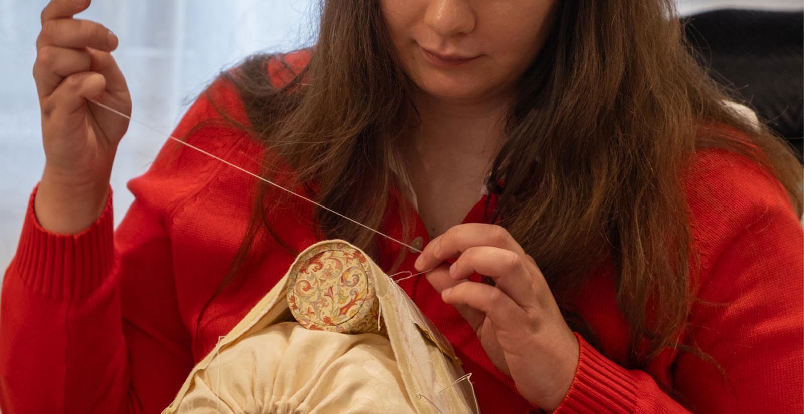 When Training Creates Opportunities: Elena and Teresa Hired as Lacemakers 7