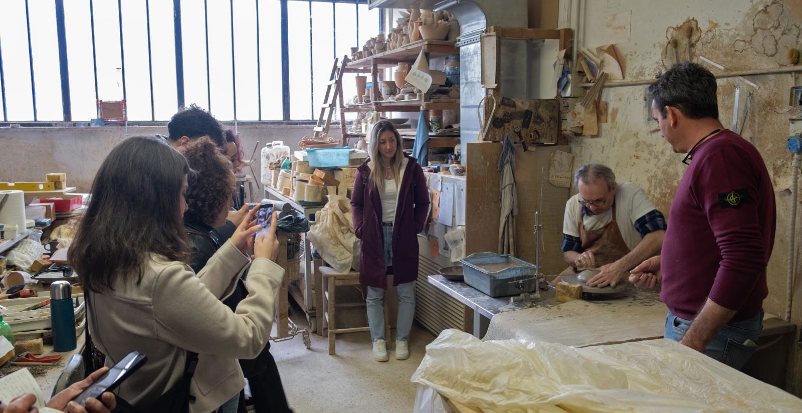 Vivere il territorio per saperlo raccontare:  Lo staff del Borgo dei Conti Resort incontra gli artigiani umbri 3