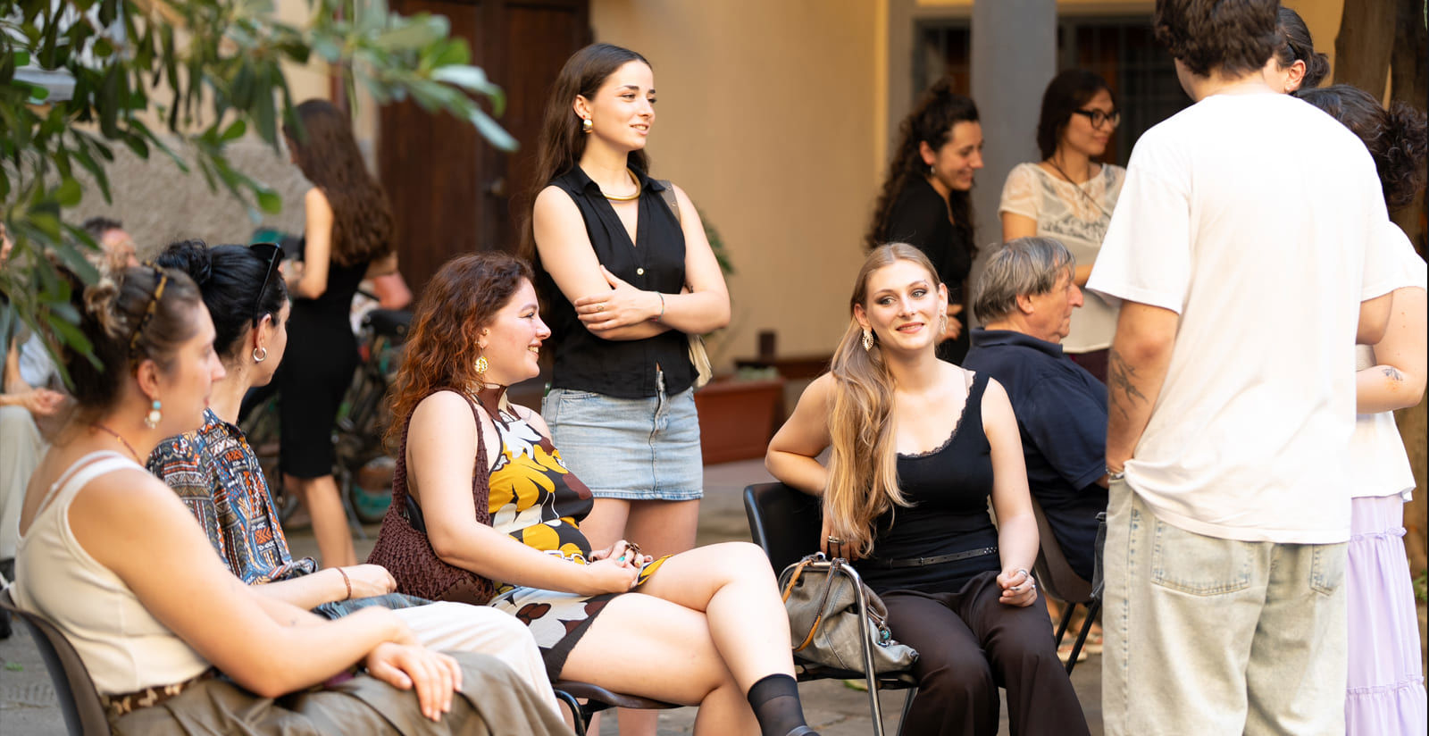 Talento, visione, bellezza: il nostro sostegno alla mostra di fine anno LAO 14