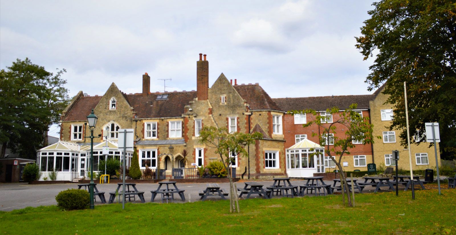 Hamlet Maidstone - Privacy 3