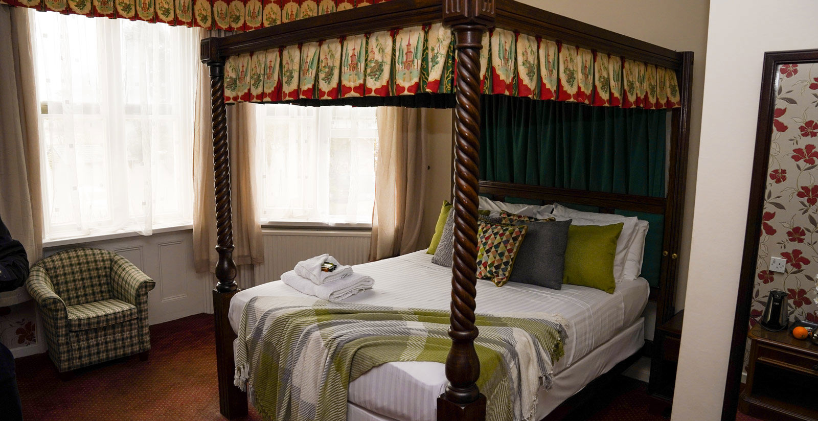 Hamlet Maidstone - Privacy 2