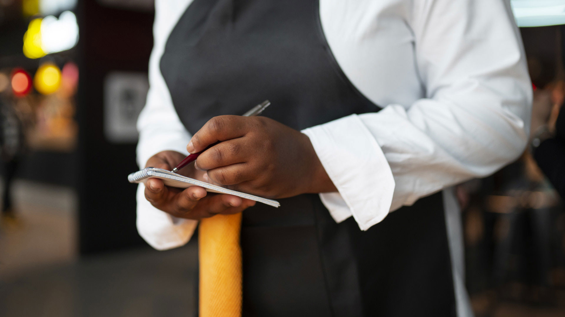Waiter / Waitress 1
