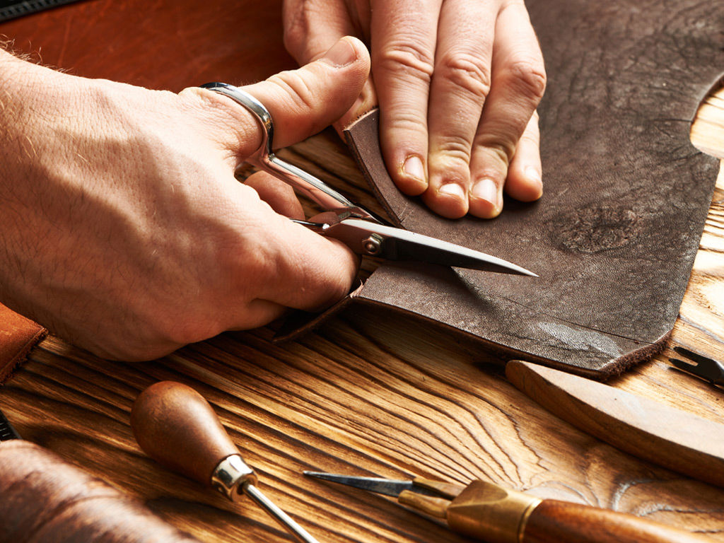 DIE BESTEN ANTIQUITÄTEN- UND KUNSTLÄDEN