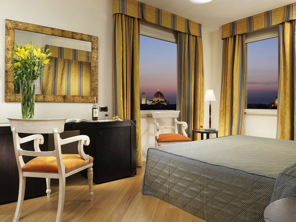 Monument view Junior Suite Monument view Junior Suite