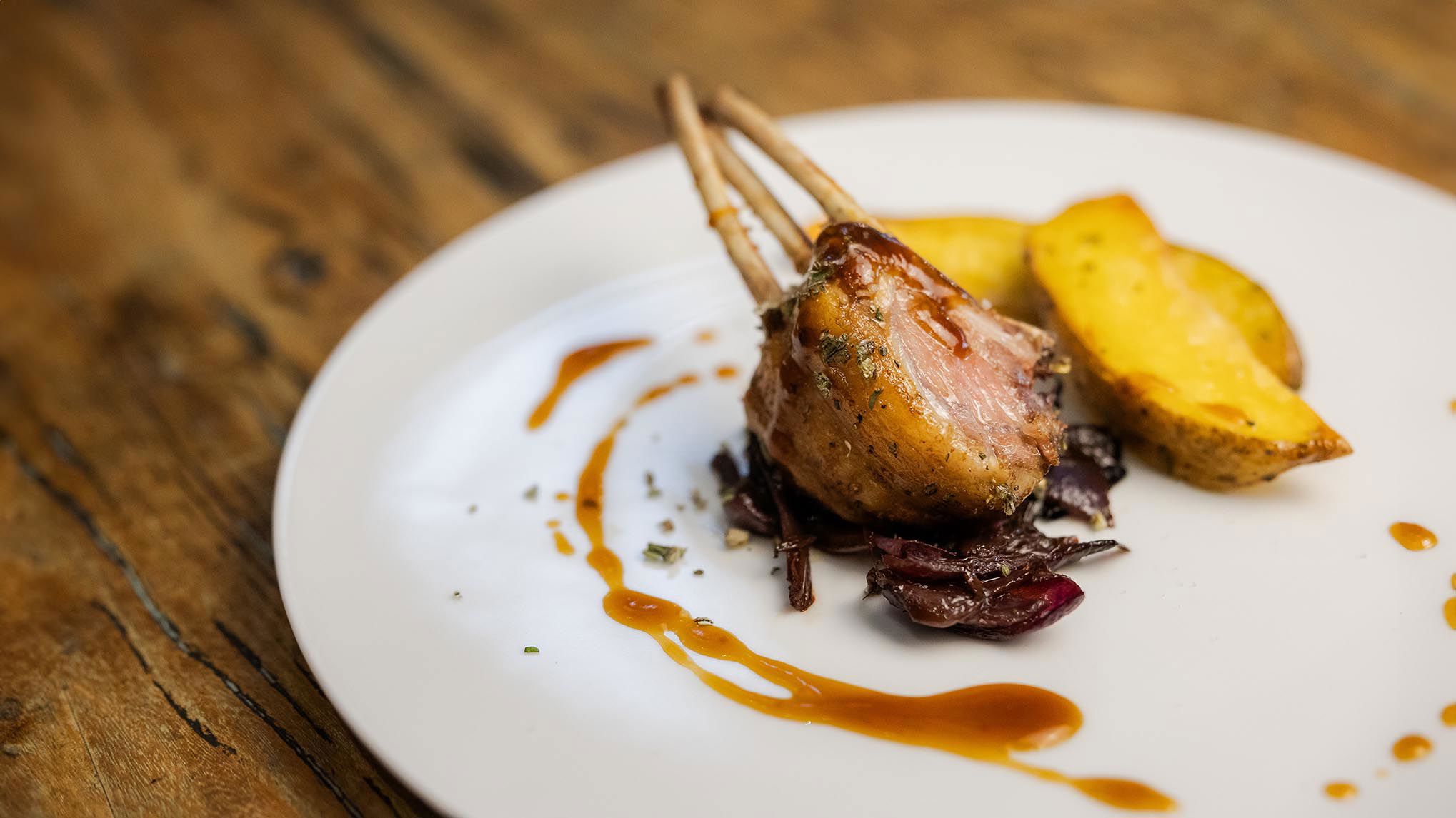 FH55 Hotels - Half board hotel in Florence with restaurant 1