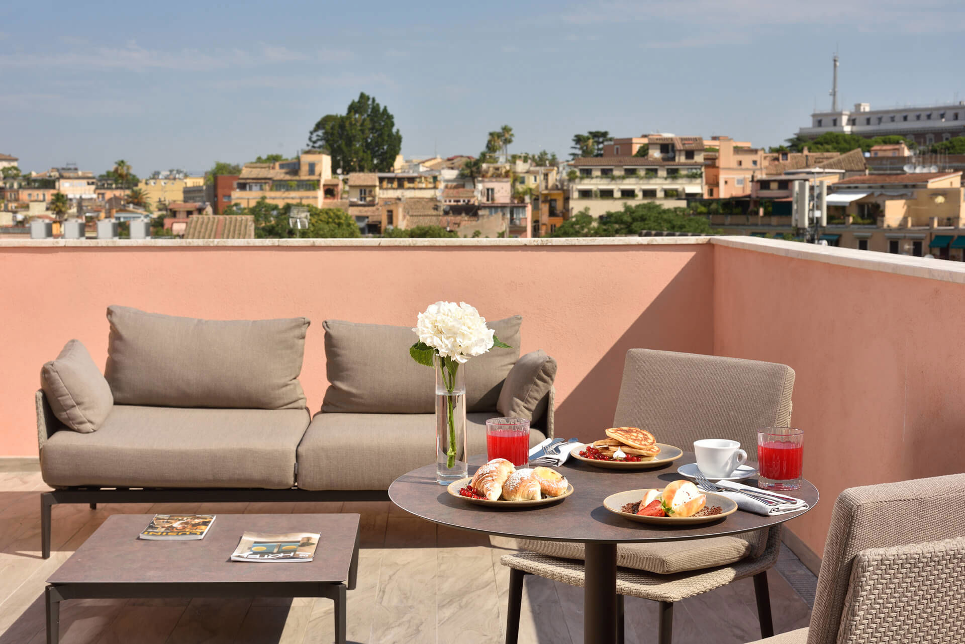 Grand Hotel Palatino - PRESIDENTIAL SUITE IN ROM MIT WHIRLPOOL, TERRASSE UND PANORAMABLICK im Monti-Viertel - Umgebaut im Jahr 2025 1