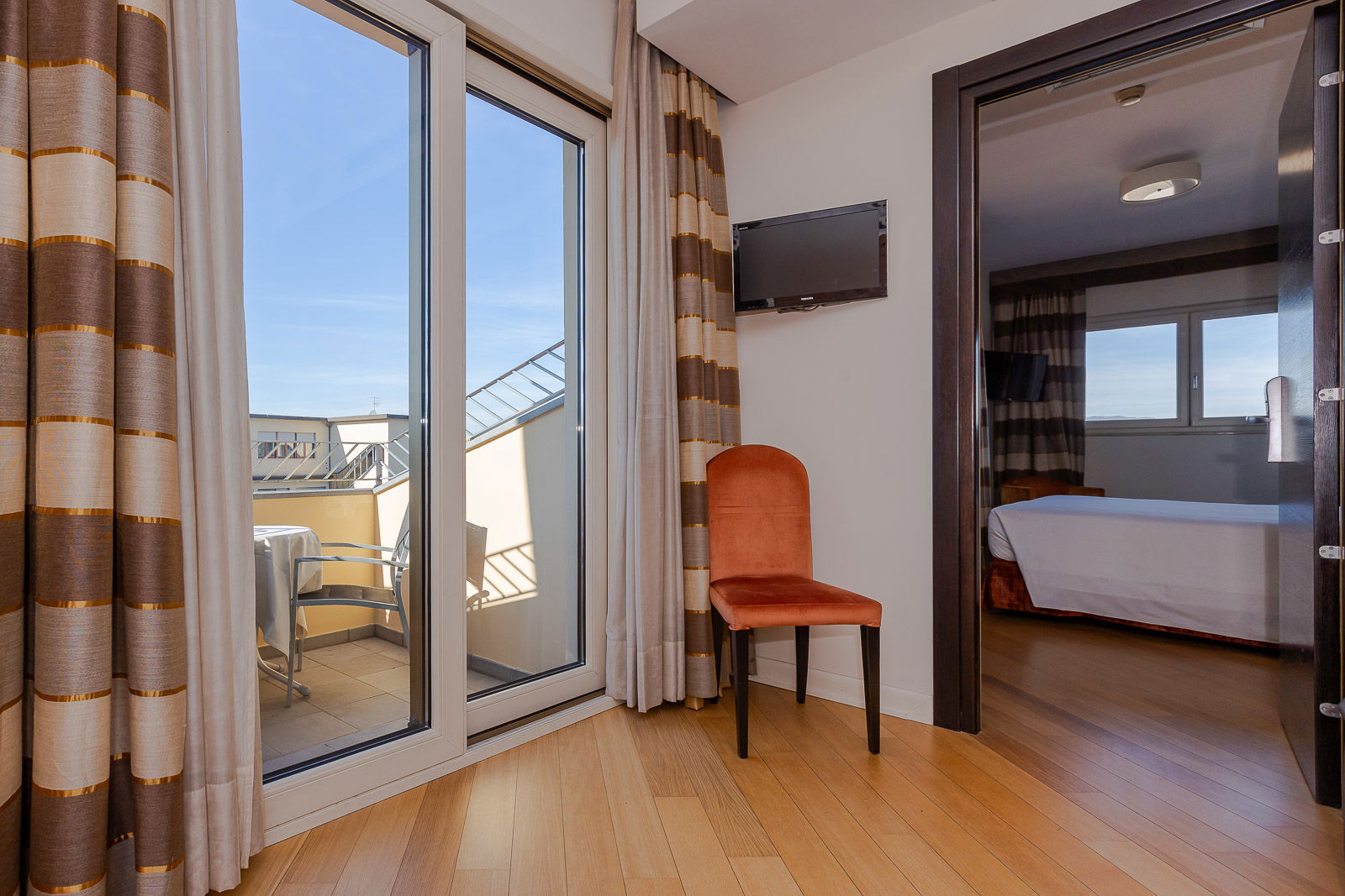 Grand Hotel Mediterraneo - Two Bedroom Suite 7