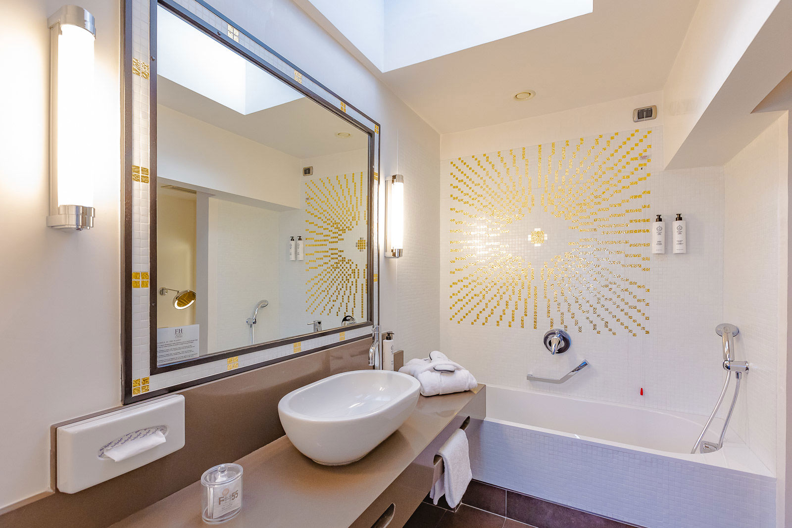 Grand Hotel Mediterraneo - Two Bedroom Suite 5