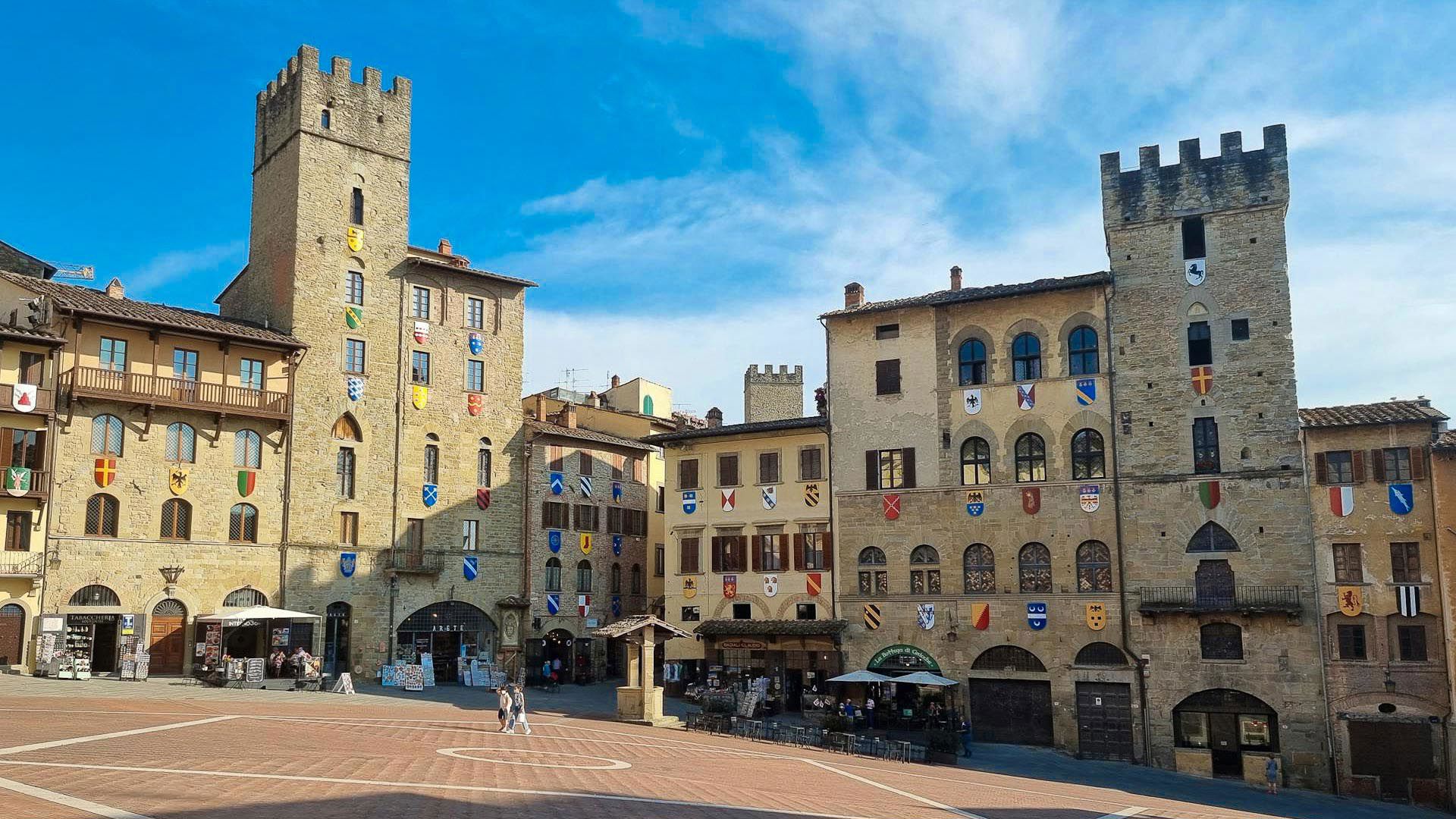 FH55 Hotels - Florence and its surroundings: day trips, towns and cities in Italy 1