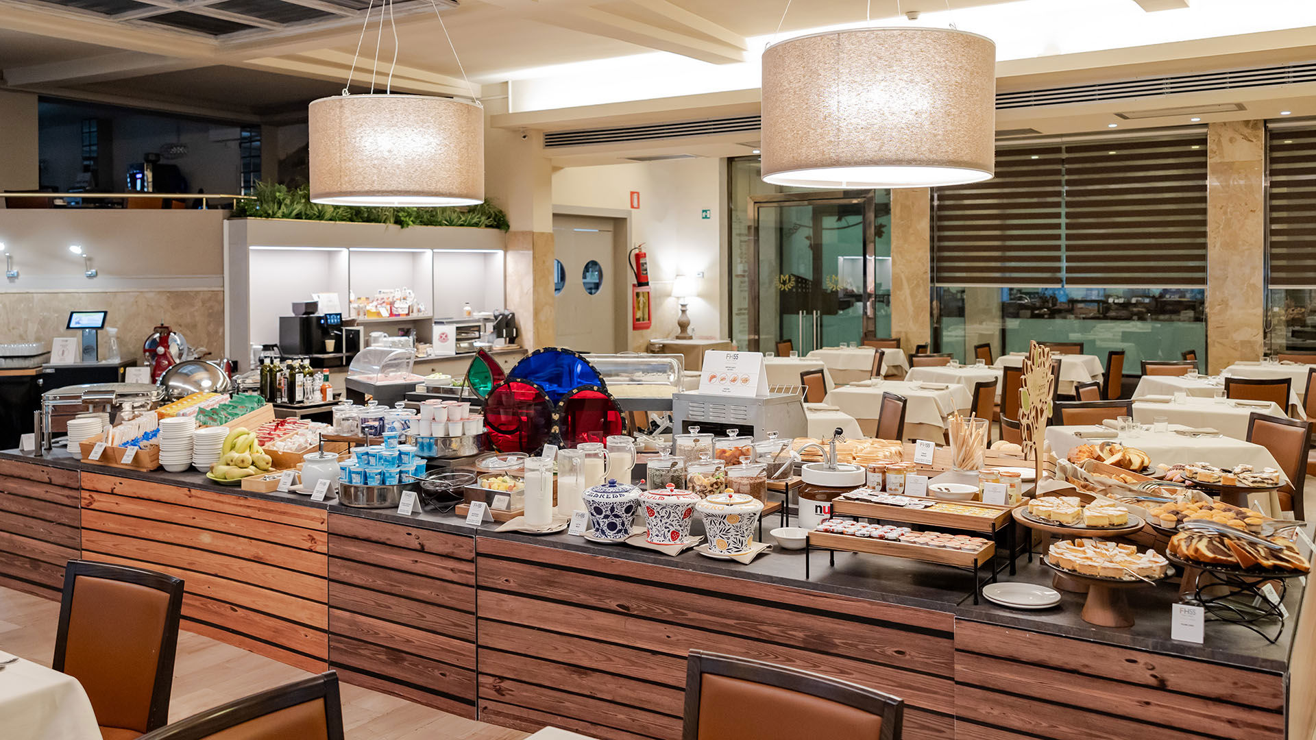 FH55 Hotels - Half board hotel in Florence with restaurant 1