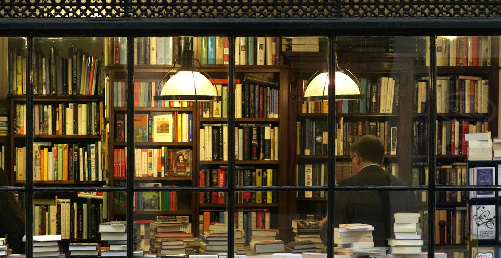 FH55 Hotels - Independent and unusual bookstores in Florence 1
