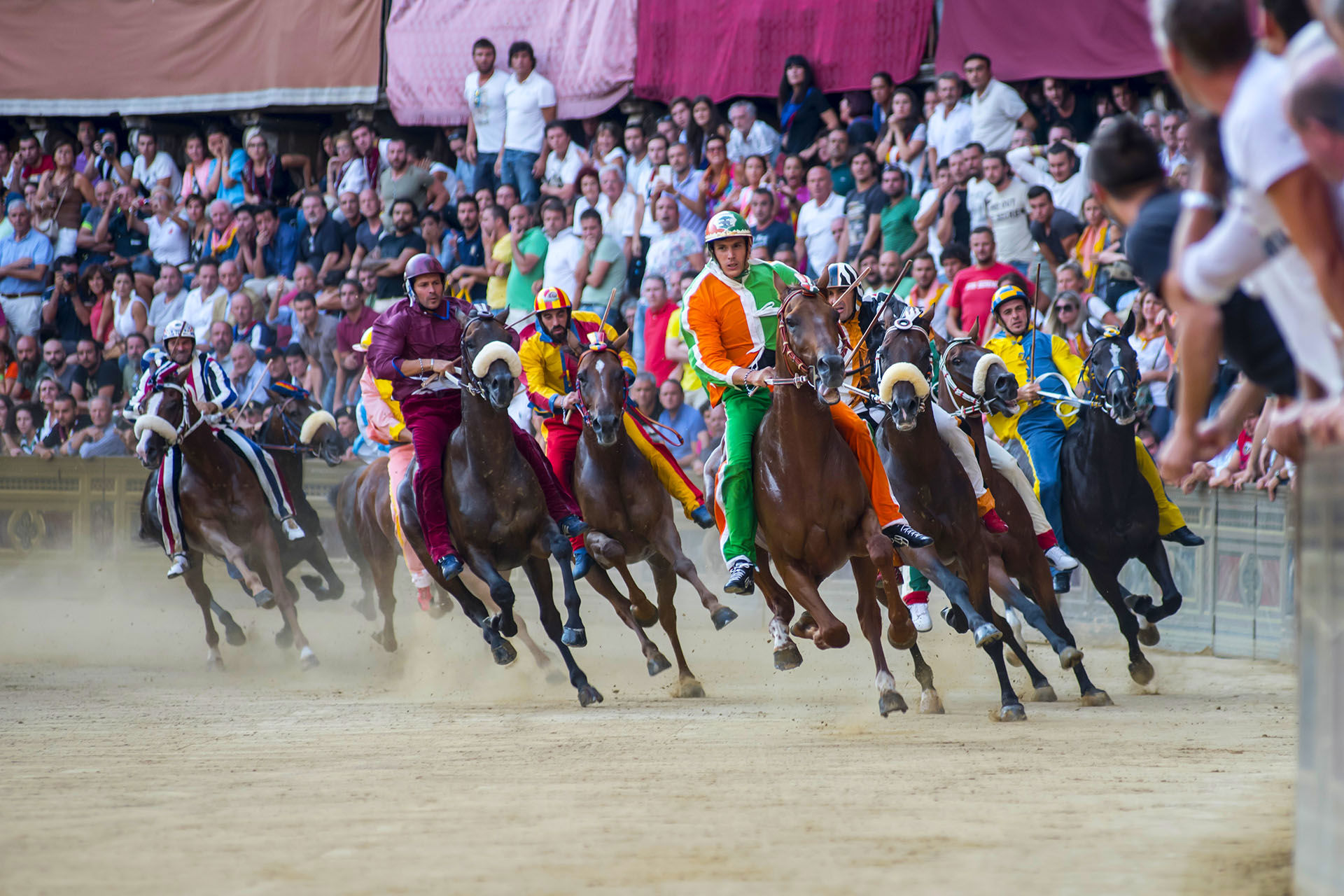 FH55 Hotels - Palio di Siena: storia, tradizione e date 1