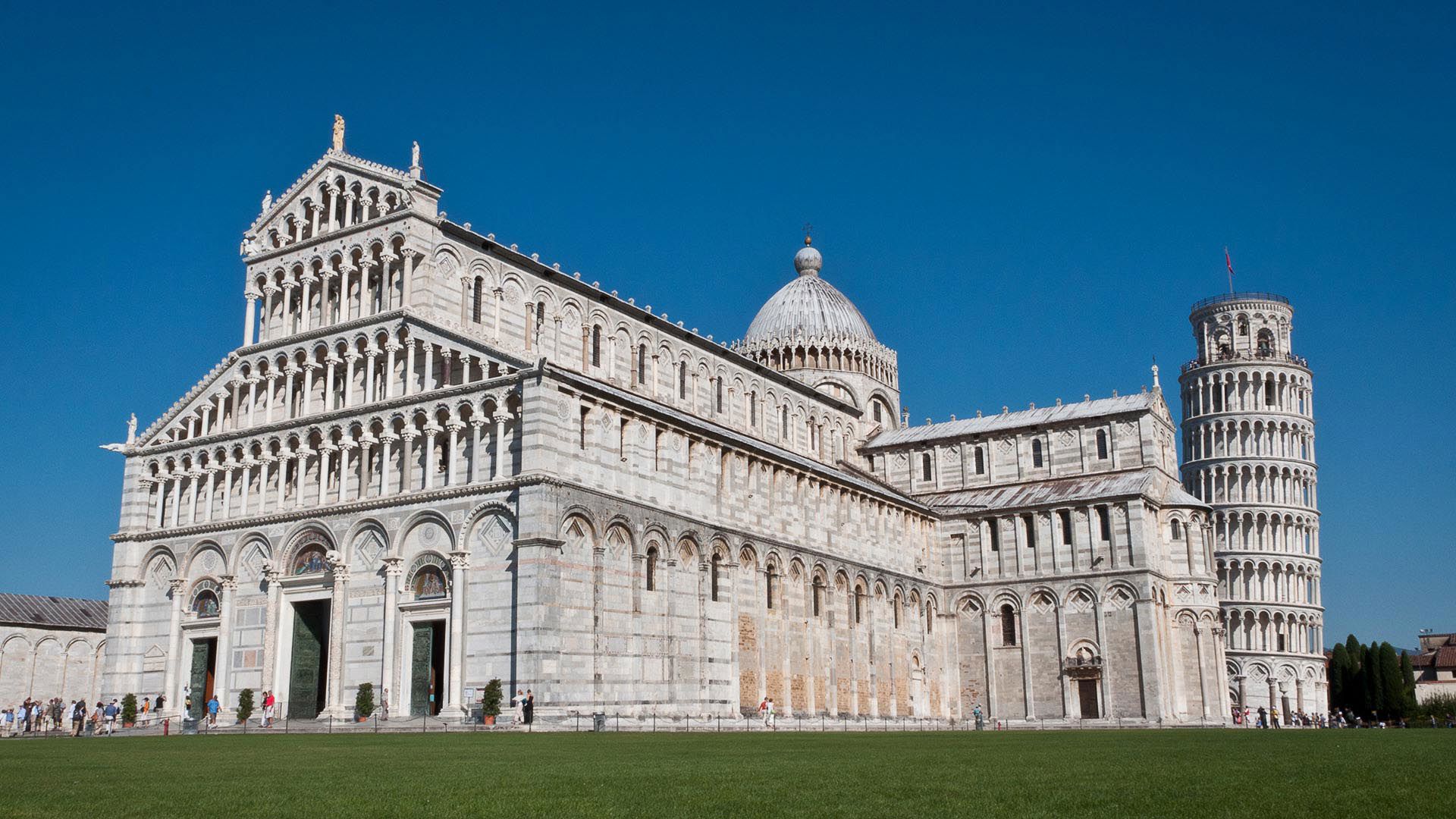 FH55 Hotels - Florence and its surroundings: day trips, towns and cities in Italy 1