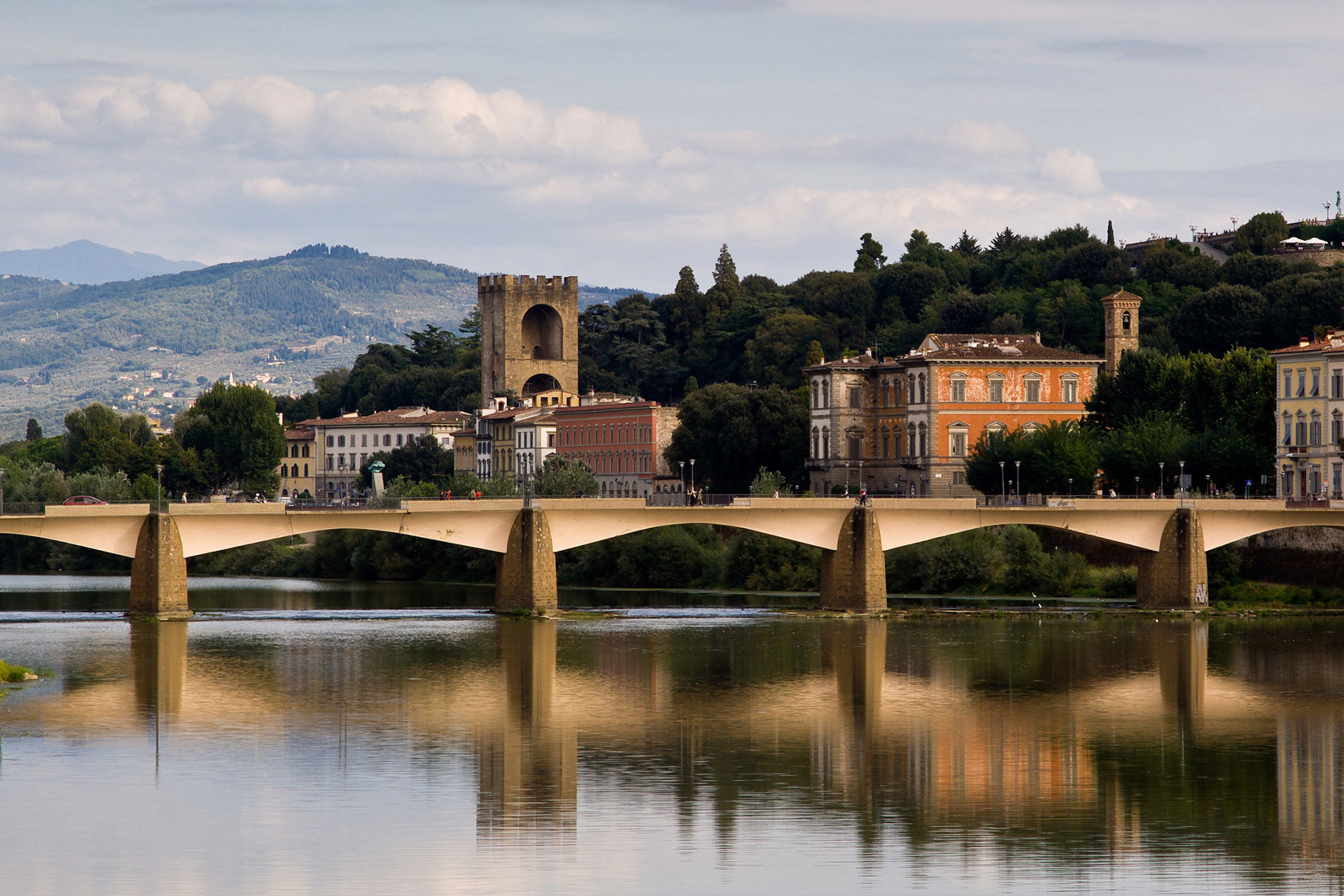 FH55 Hotels - I ponti di Firenze: storia, curiosità e come arrivarci 1