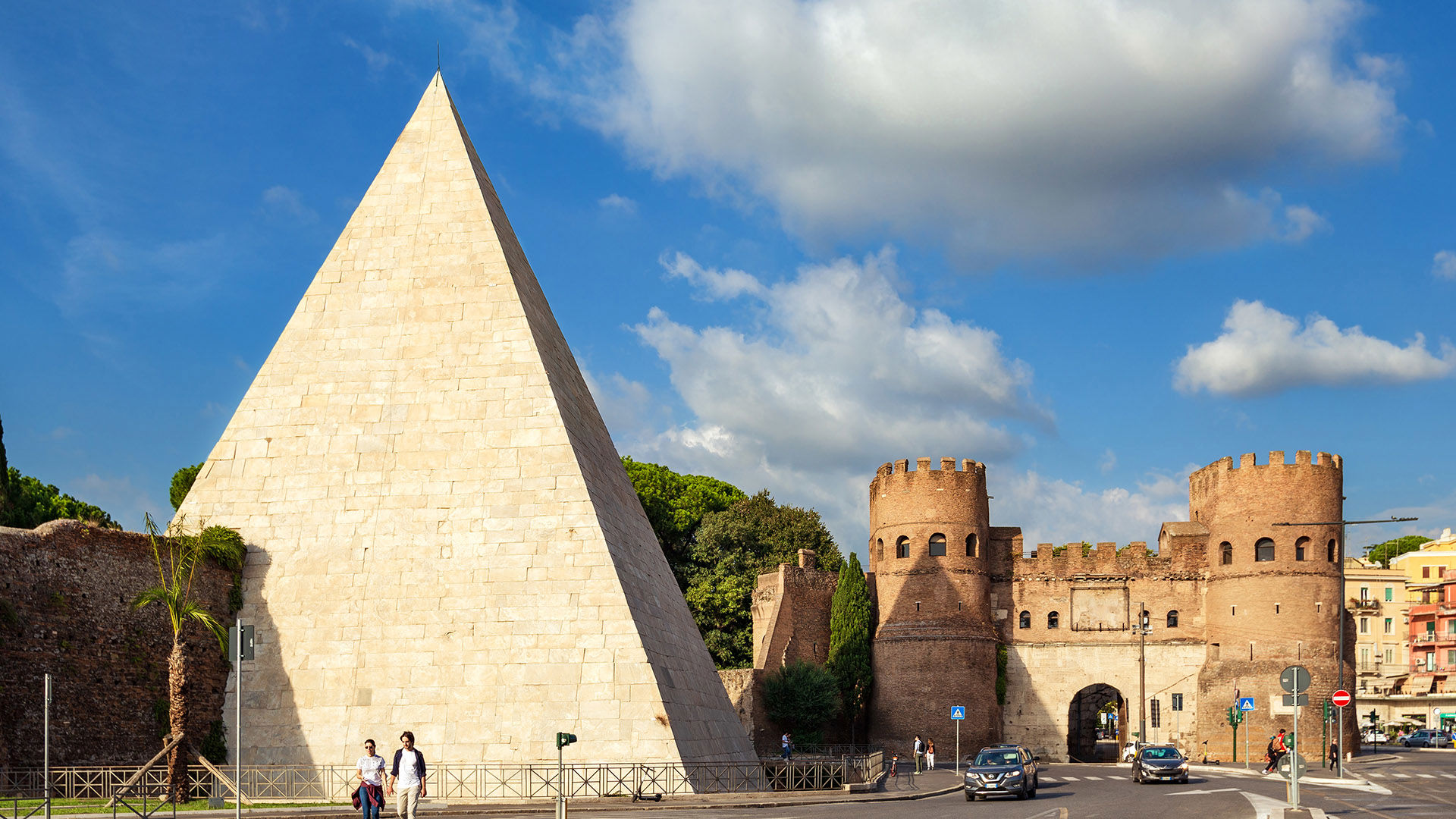 FH55 Hotels - Evening Walks in Rome’s Historic Districts  1