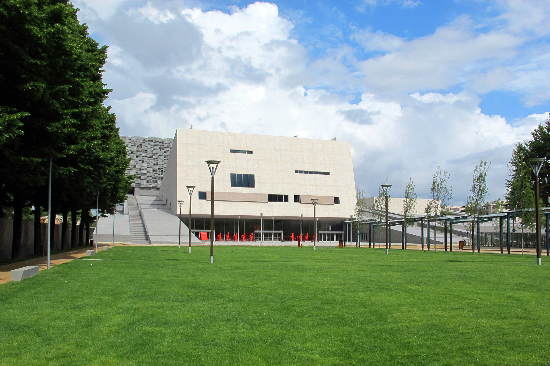 FH55 Hotels - TEATRO DEL MAGGIO MUSICALE FIORENTINO: HISTORY, LOCATION AND WHERE TO STAY 1 FH55 Hotels - TEATRO DEL MAGGIO MUSICALE FIORENTINO: HISTORY, LOCATION AND WHERE TO STAY 1
