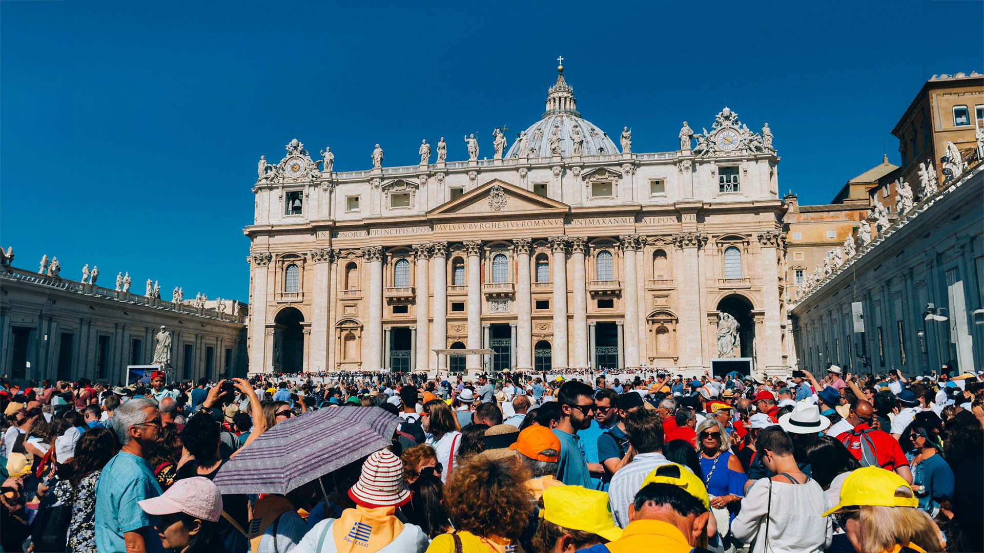 FH55 Hotels - St. Peter's Basilica: what to see 1