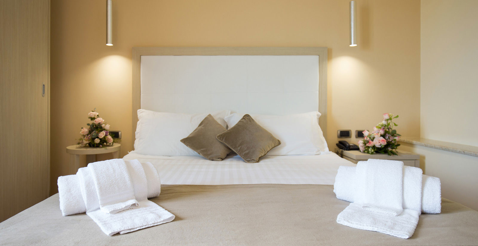 Executive room with Balcony and Sea View 6