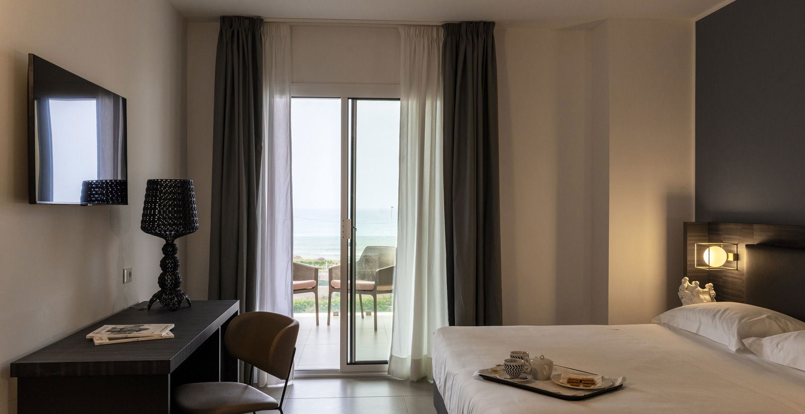 Chambre Comfort avec terrasse vue mer 1
